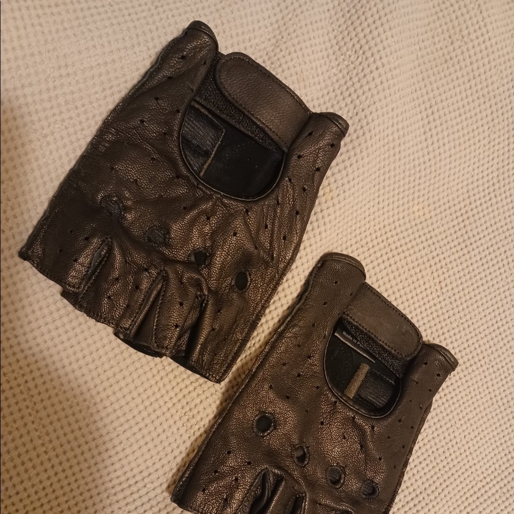 Leather Motorcycle gloves